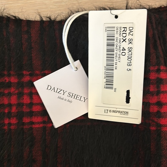 BNWT Daizy Shelly Designer Skirt - Picture 6 of 8